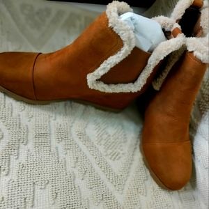 Size 12 camel or light brown colored Boots
